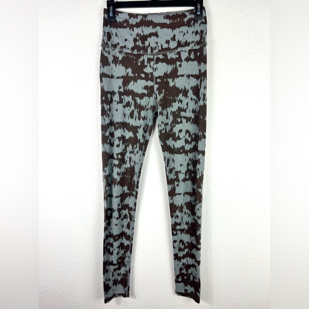Beyond Yoga Women's Essential Long High Waisted Tie Dye Print Leggings Pants L